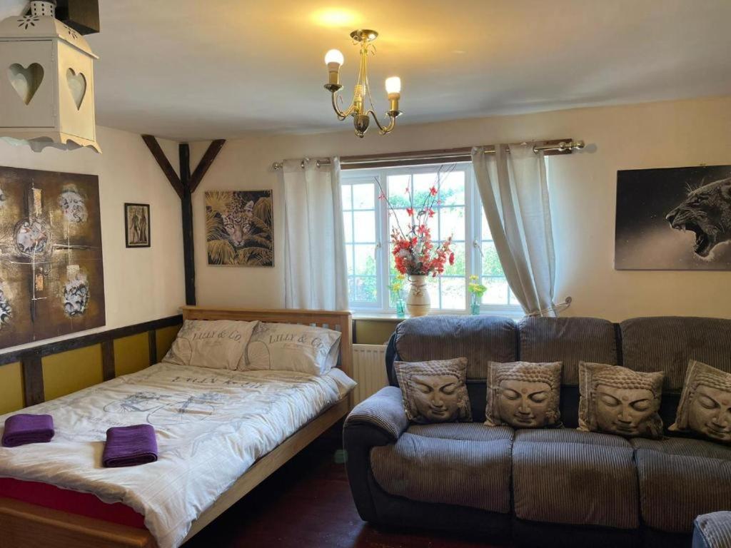 Oyo Yarm Cottages Kirklevington Esterno foto